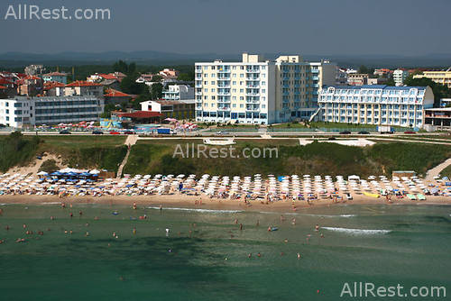 Perla Beach 2 2